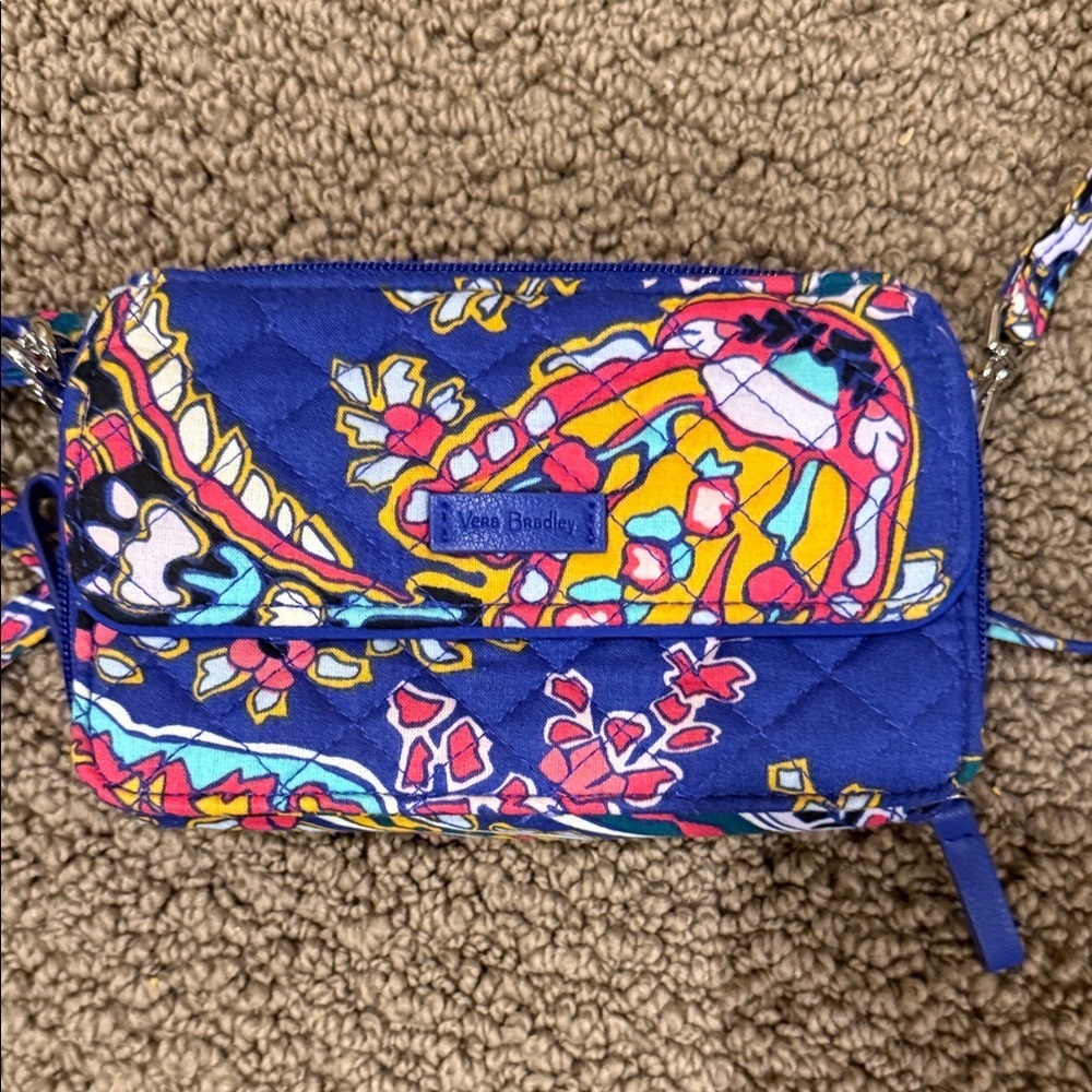 VERA BRADLEY RFID All in One crossbody Bag in Romantic Paisley print new - Picture 2 of 7